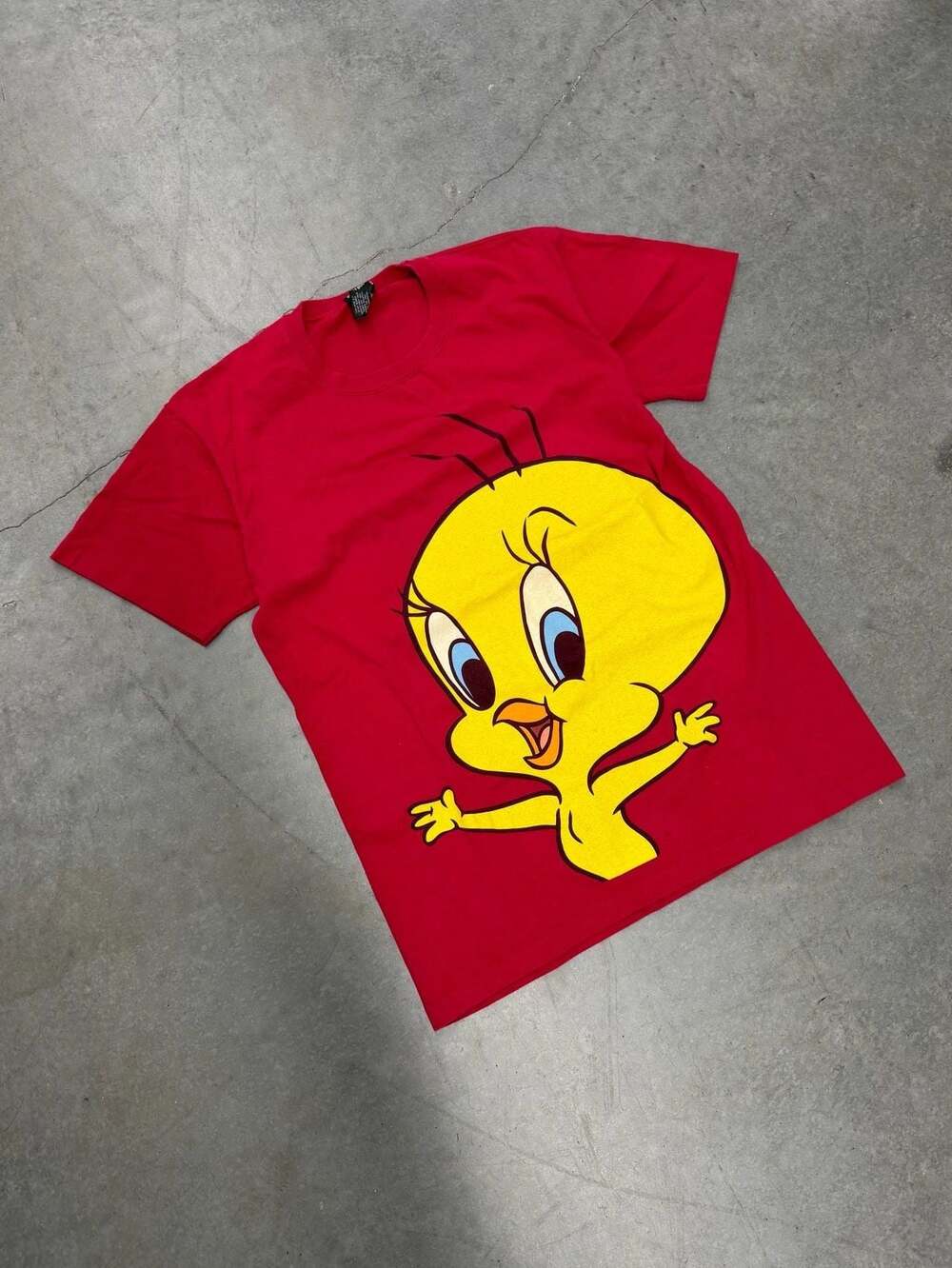 90s Vintage Tweety Bird Large Two-Sided Graphic T-Shirt  Size L